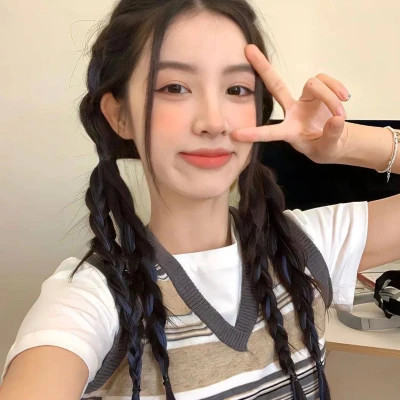 2025女生头像真人好看的图片