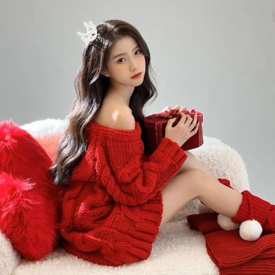 漂亮的美女穿红衣服的头像
