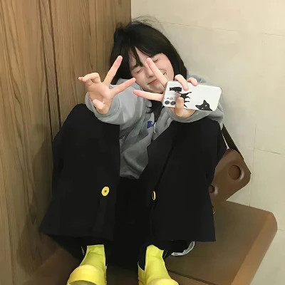 稀有女生真人头像