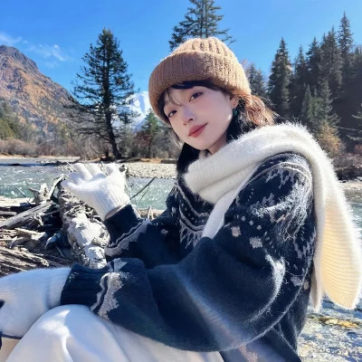 适合冬天的头像女
