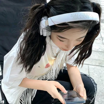 高级感女生头像真人
