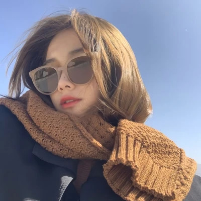 高级感女生头像真人