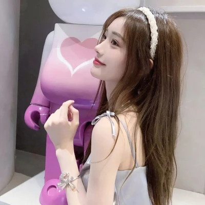 高级感女生头像真人