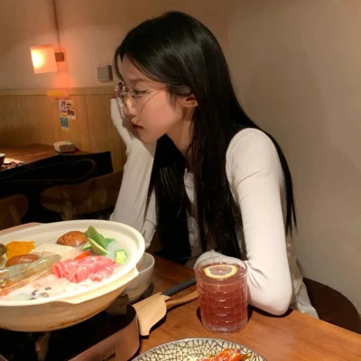 超高质的女生头像