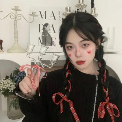 风格独特女头
