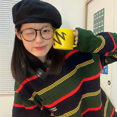 风格独特女头