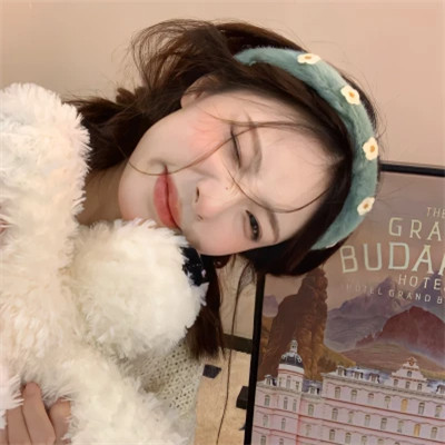 风格独特女头