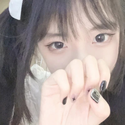 风格女头情绪化