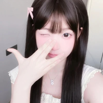 风格女头情绪化