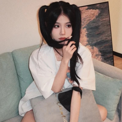 qq头像真实女生图片