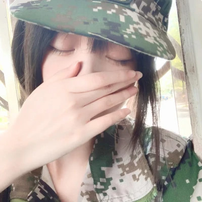 qq头像真实女生图片