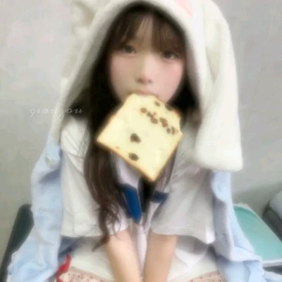qq头像真实女生图片