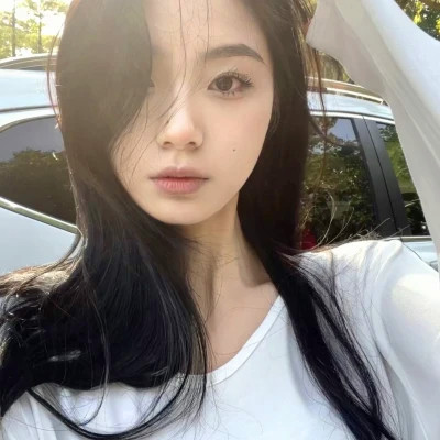 真人正脸照片女头