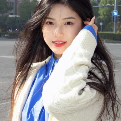 真人正脸照片女头