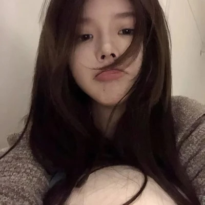 真人头像女正脸