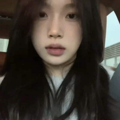 真人头像女正脸