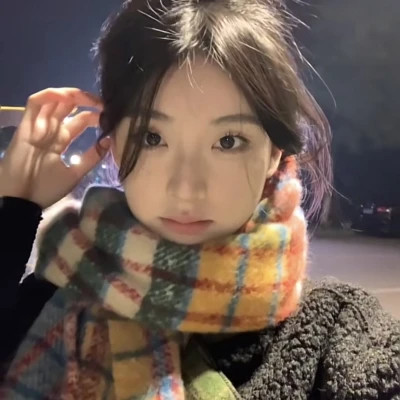 真人头像女正脸