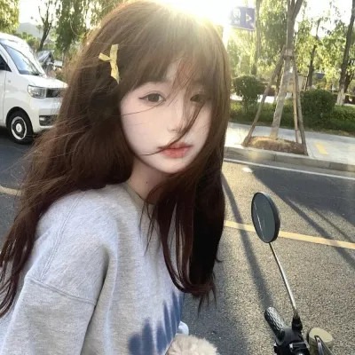 真人头像女高清正脸