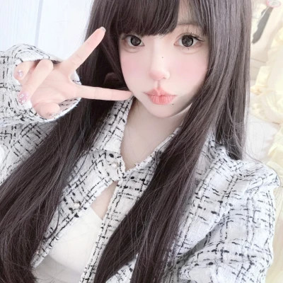 女生头像正脸真人
