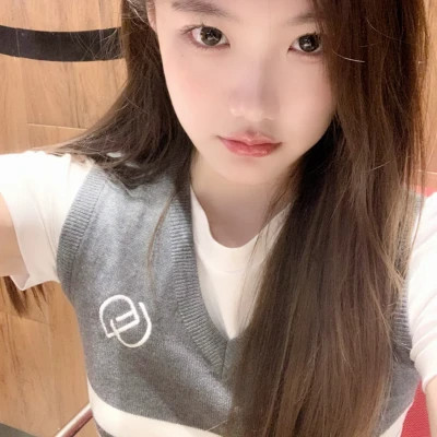 女生正脸头像清晰