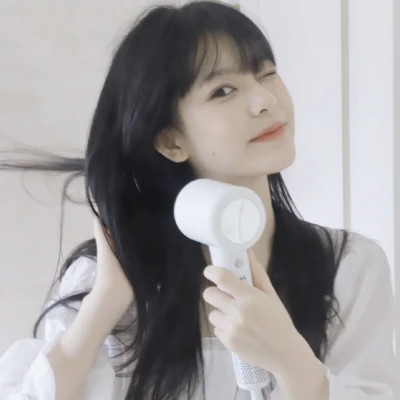女生正脸头像清晰