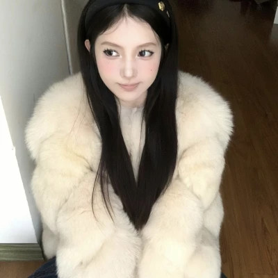 女生正脸头像清晰