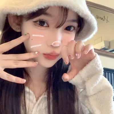 女生正脸头像清晰