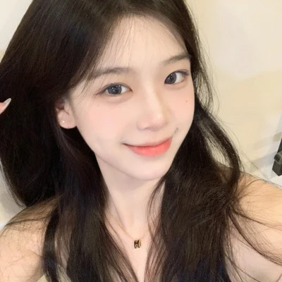 真人正脸女头像图片