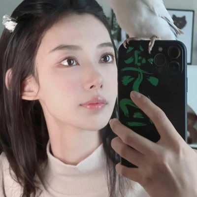 真人正脸女头像图片