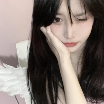 真人正脸女头像图片