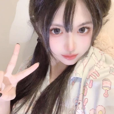 真人正脸女头像图片