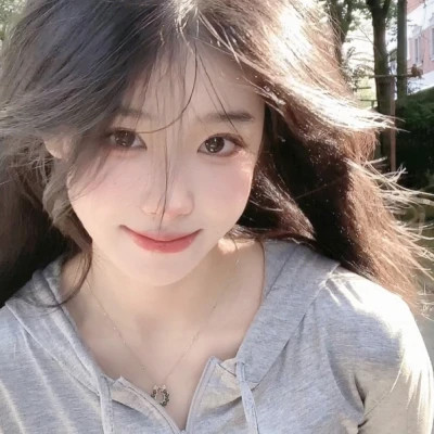 真人正脸女头像图片