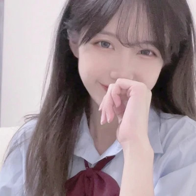 真人正脸女头像图片