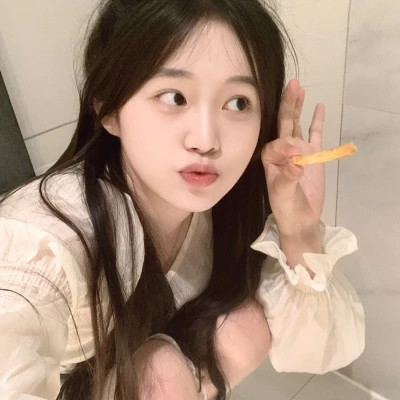 漂亮美女头像温柔正脸