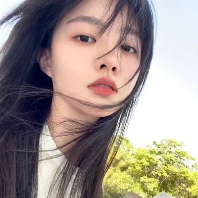 漂亮美女头像温柔正脸