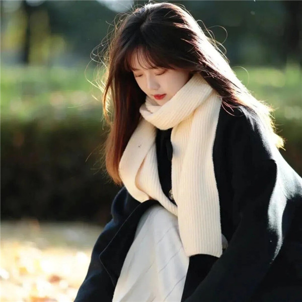 森系氛围感女生头像图片