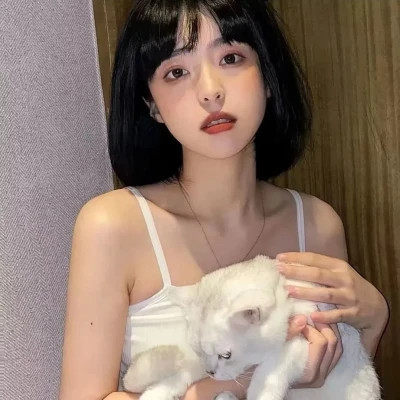 优质小众女生头像