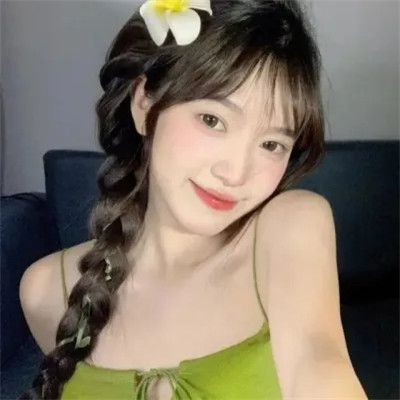 优质小众女生头像