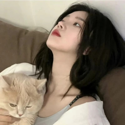 优质小众女生头像