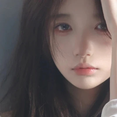 2025最火网红好看的女生头像