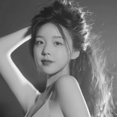 2025高清黑白美女头像