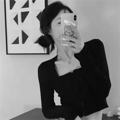 2025高清黑白美女头像