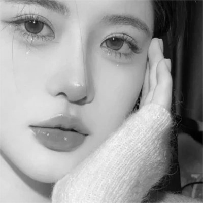 2025高清黑白美女头像
