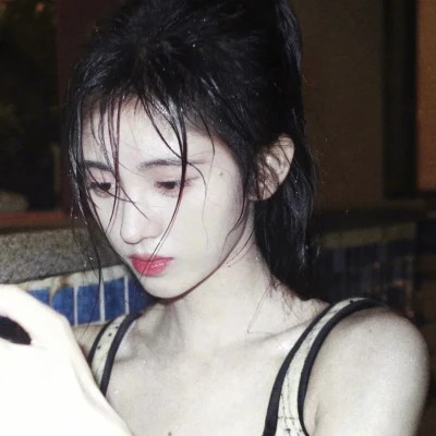 2025超级好看的漂亮女头