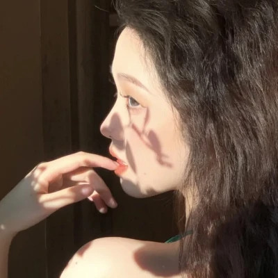 2025惊艳耐看的女头