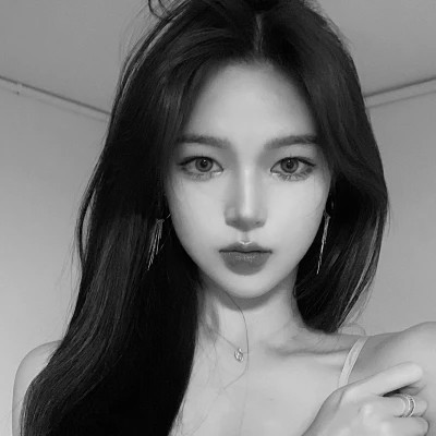 唯美黑白美女头像