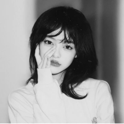 唯美黑白美女头像