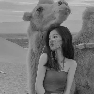唯美黑白美女头像