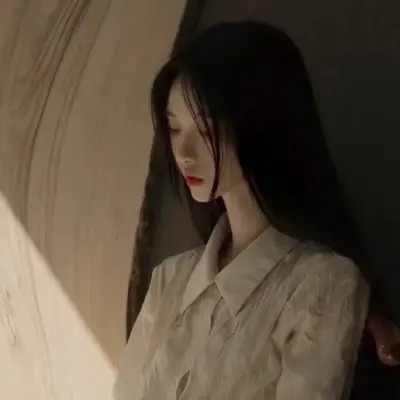2025漂亮可人的爆款女生头像高级