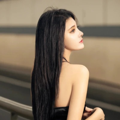 2025漂亮可人的爆款女生头像高级